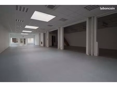 local commercial - dijon / suquet