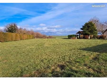 terrain 720 m² ailly