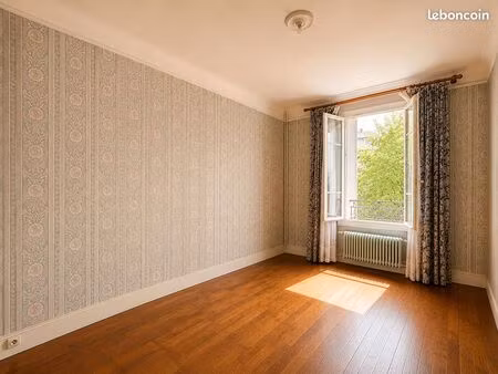 appartement 3 pièces 50 m²