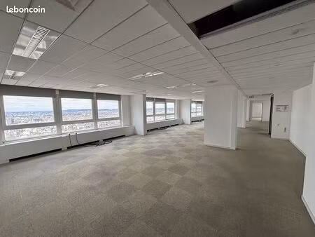 bureaux 744 m² courbevoie
