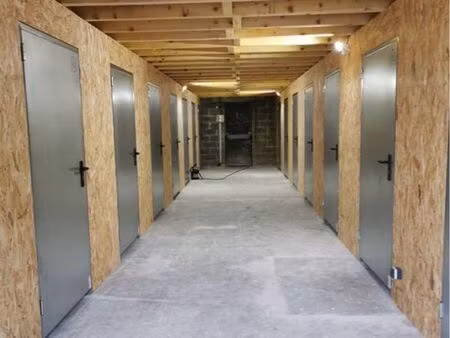 location box de stockage / garde-meubles 3m² 5m² 10m²