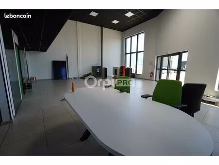 local commercial 470 m²