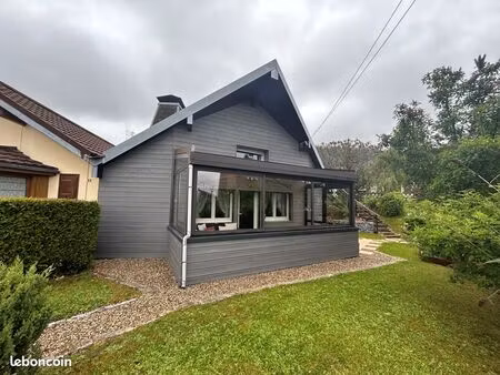 chalet meublé avec véranda et jardin