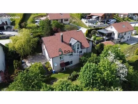 maison 9 pièces 178 m²