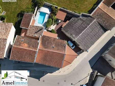 maison de village