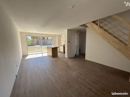 maison 5 pièces 92 m²