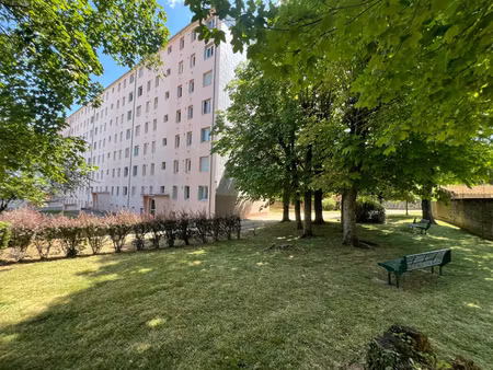 appartement 3 pièces 53m2 - montchapet