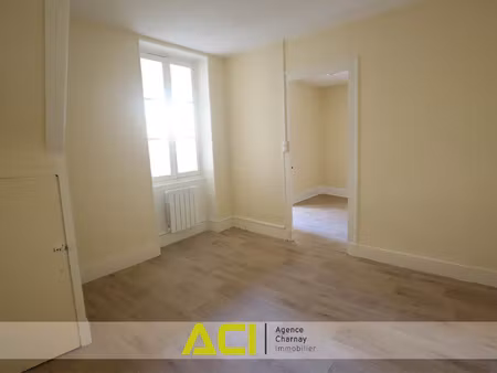 macon - rue rambuteau - joli t2 35m2