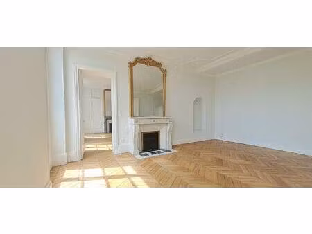 appartement 4p 147 m² boulevard de la reine