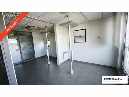 local commercial 312 m²