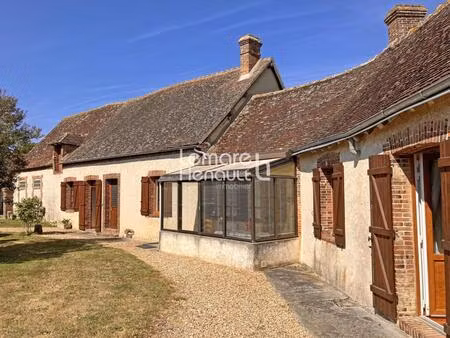 corps de ferme sur 3000 m² de terrain