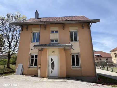 maison 5 pièces 134 m²