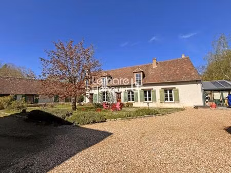 très belle longère 6 chambres sur 6200 m² de terrain
