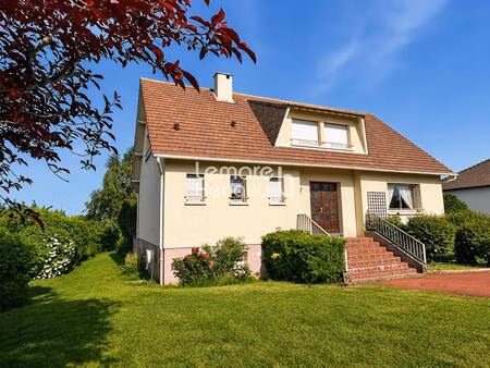 grande maison 172m² s/sol total  4/5 chambres sur 2600 m²