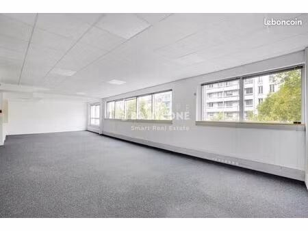 bureaux 291 m²