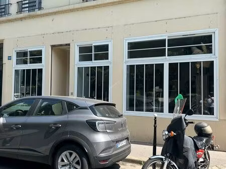 location local 43 m2