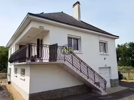 maison bourg avessac - 6 pièces - 108 m2 - 1579 m2 terrain