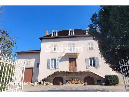 propriété de caractère lons le saunier