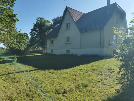 maison avec parc arboré