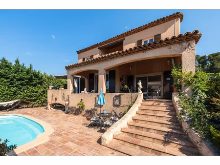 carry le rouet maison t4 avec piscine a vendre