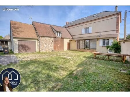 maison de village 4 pièces 175 m²