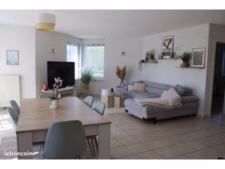 bel appartement 3 pieces 86m² avec balcon 17m² a bart