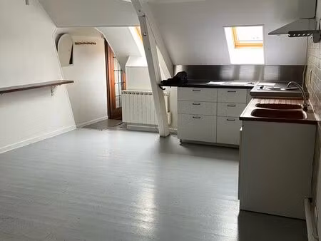 t2 duplex hyper centre