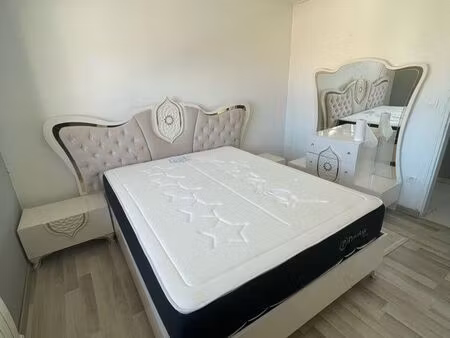 f2 à loue