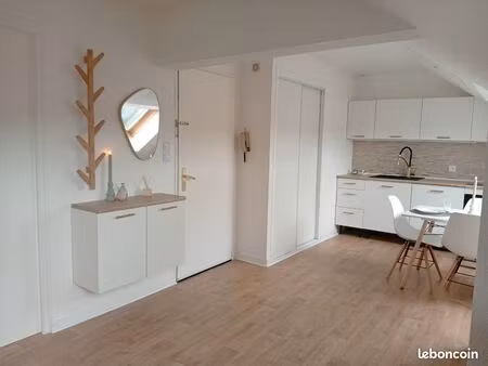 t2 meublé et équipé