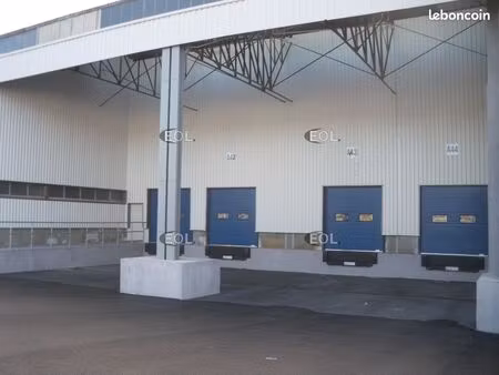 local industriel 3 259 m²