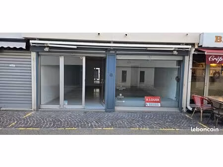 suite annulation local saison le grau du roi rive gauche très bel emplacement local enviro