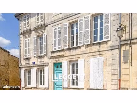 maison 11 pièces 287 m²