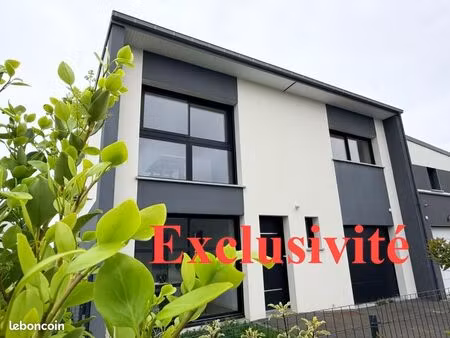 maison 6 pièces 150 m²