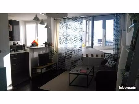 a louer meublé sur vincennes appartement type f2-38m2 - quartier libération