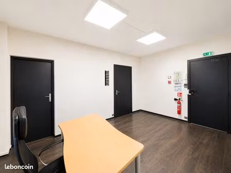 a louer local professionnel - bureaux à montélimar