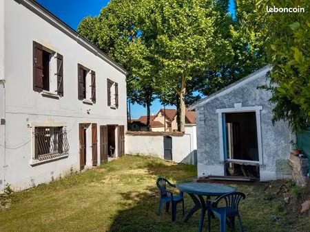 maison r+1+comble avec travaux  7mns à pieds gare rer sucy
