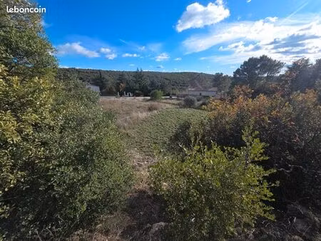 terrain 1 781 m² laval pradel