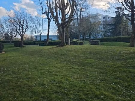 apparemment 3 pièces 63m²