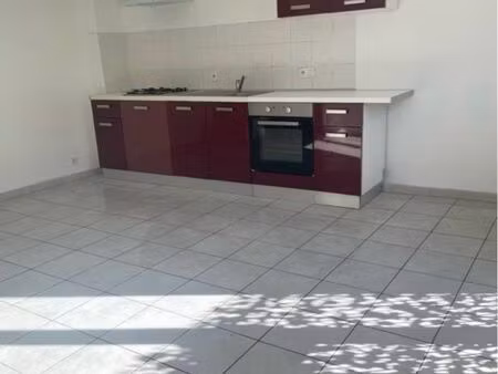à vendre – t2 duplex de 42 m² à beauvoisin