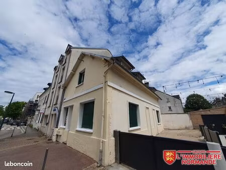 immeuble 101 m² louviers