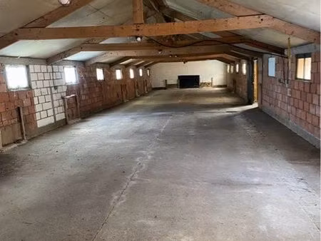 hangar 2x250m2
