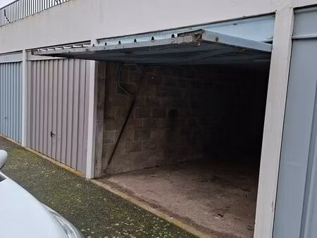 box garage à louer