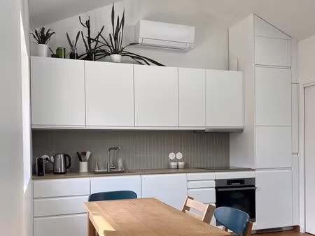 location meublée petite maison individuelle de plain-pied (2 chambres) + vastes extérieurs