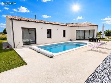maison récente de 126m2 avec jardin et piscine