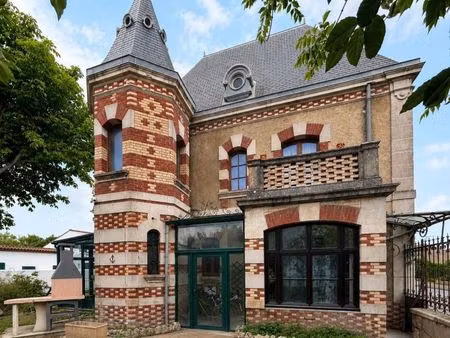 manoir 10 pièces 331 m²