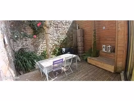 location maison de ville meublée