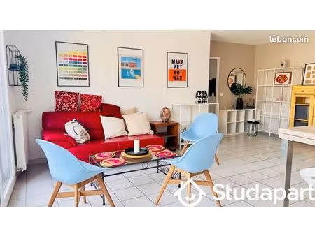 chambre 1 pièce 16 m²