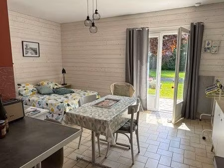 studio meublé