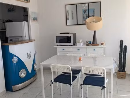 ? appartement climatisé 2 chambres lumineux et fonctionnel?