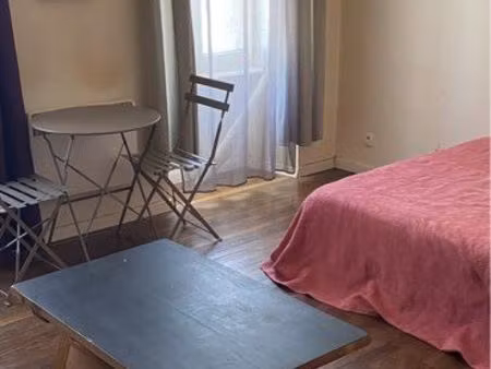 loue studio meublé